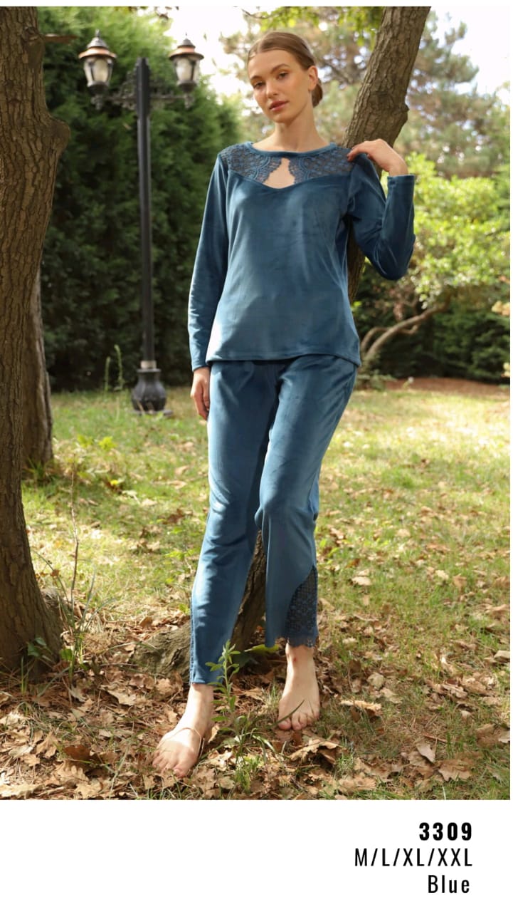 Women pajamas